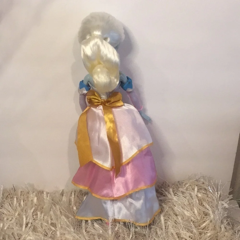 Disney Exclusive doll Carousel Carrie 12 “
